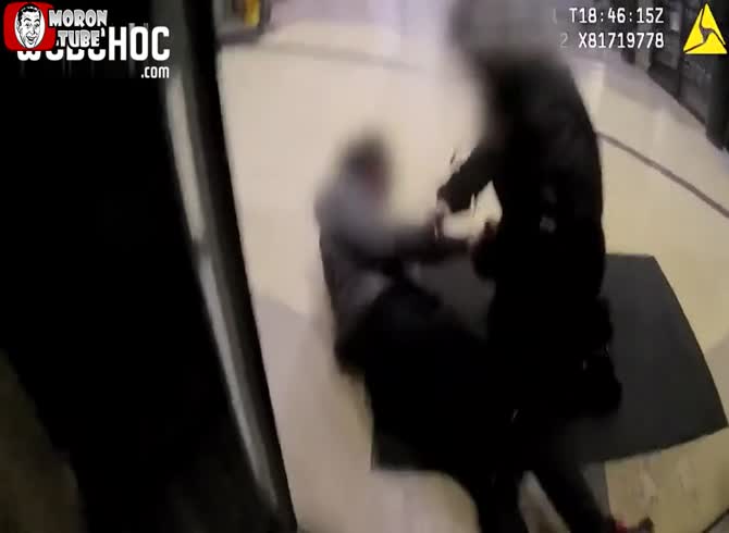 Video :A 16-year-old youngster carrying a 60,000-volt Taser causes screams of terror to erupt in a train station